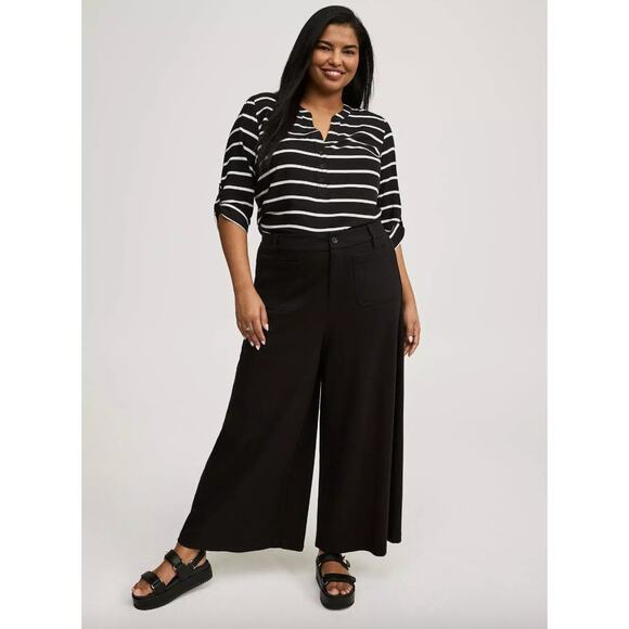NWT Torrid Wide Leg Patch Pocket Crop Pant in Black sz 22R - Picture 3 of 11